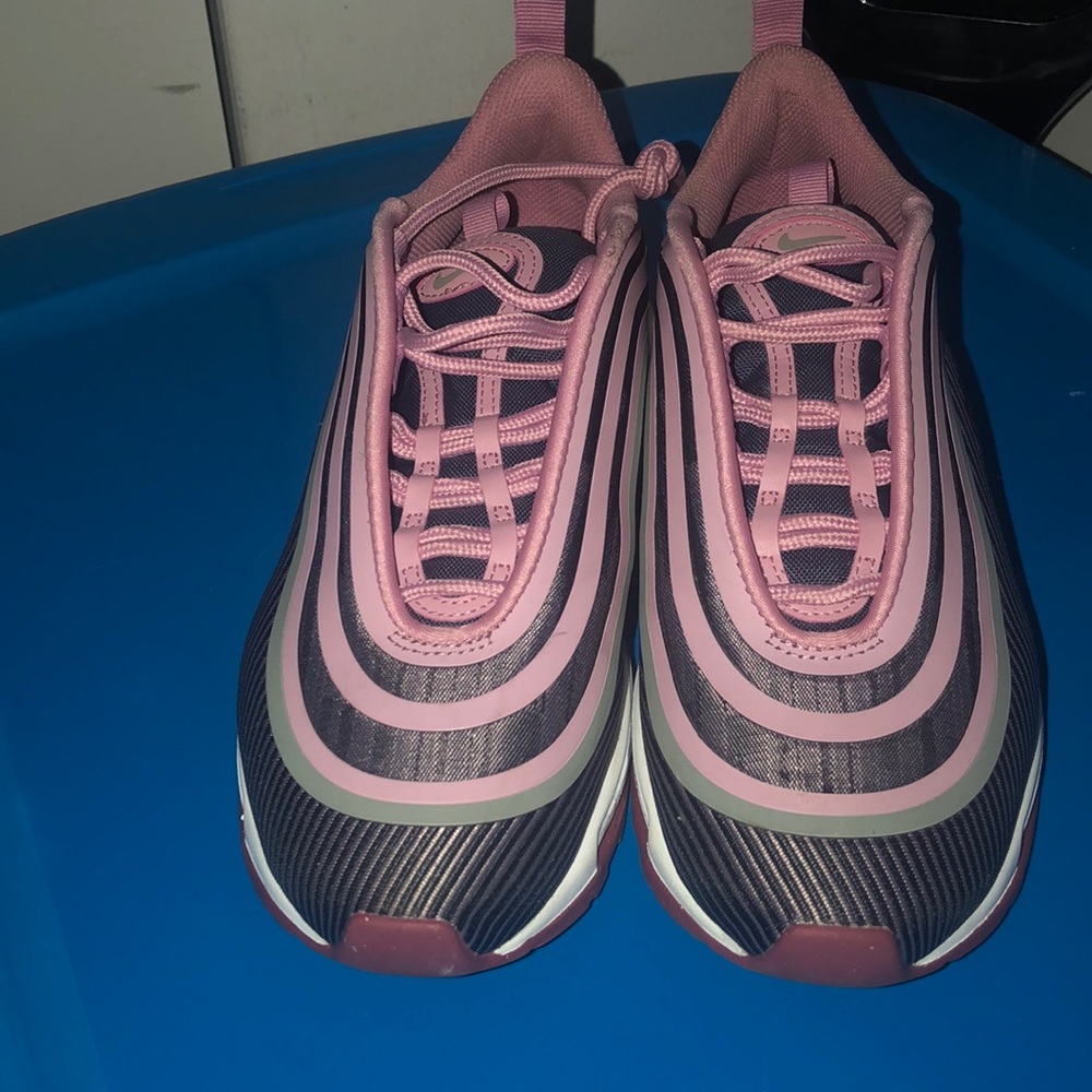Air max 97s